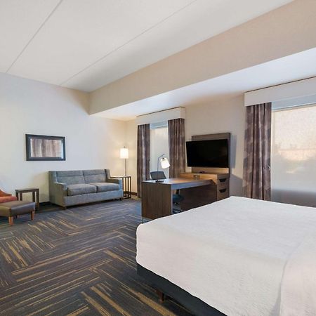 Hampton Inn & Suites Plattsburgh Exteriör bild