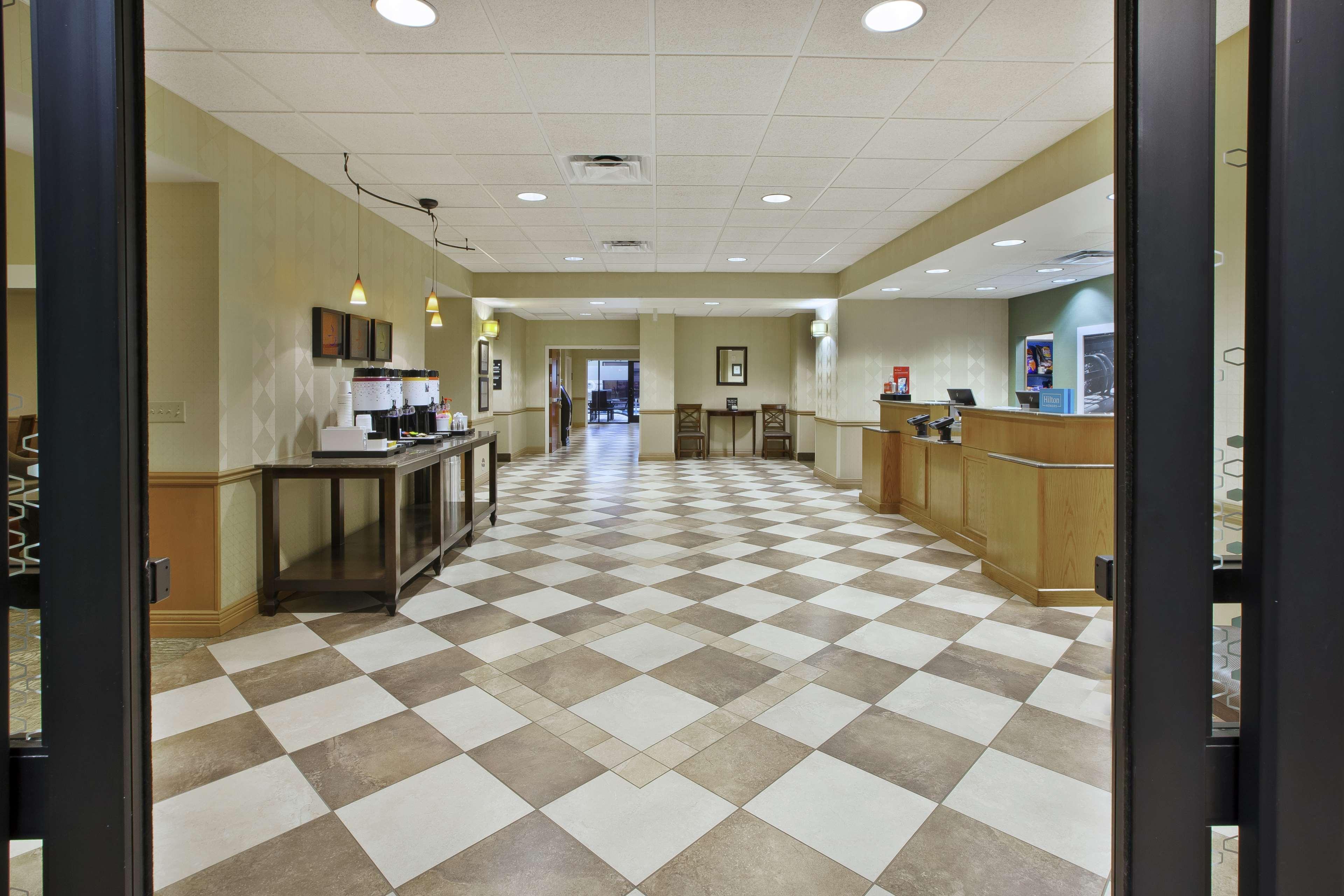 Hampton Inn & Suites Plattsburgh Exteriör bild