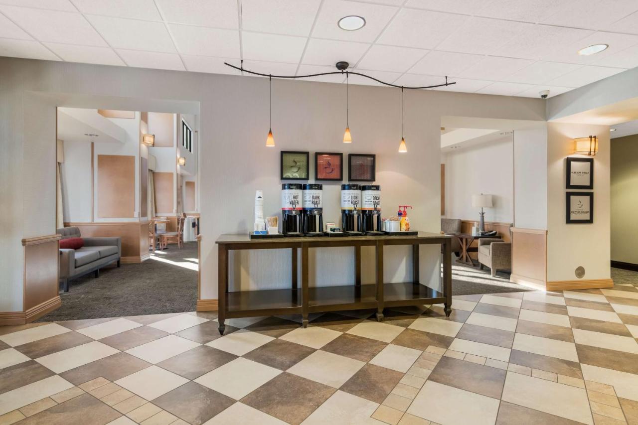 Hampton Inn & Suites Plattsburgh Exteriör bild
