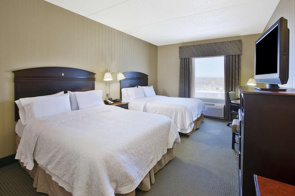 Hampton Inn & Suites Plattsburgh Exteriör bild