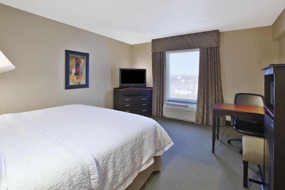 Hampton Inn & Suites Plattsburgh Exteriör bild