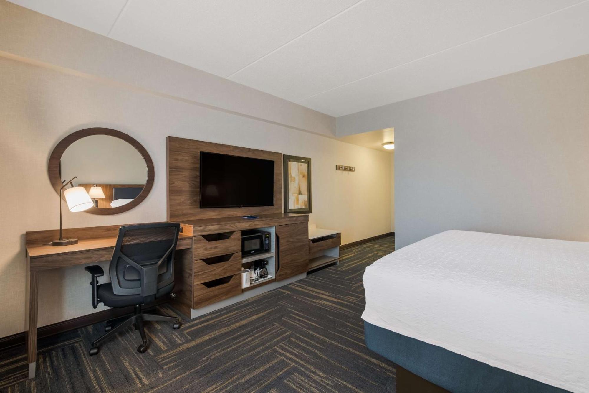 Hampton Inn & Suites Plattsburgh Exteriör bild