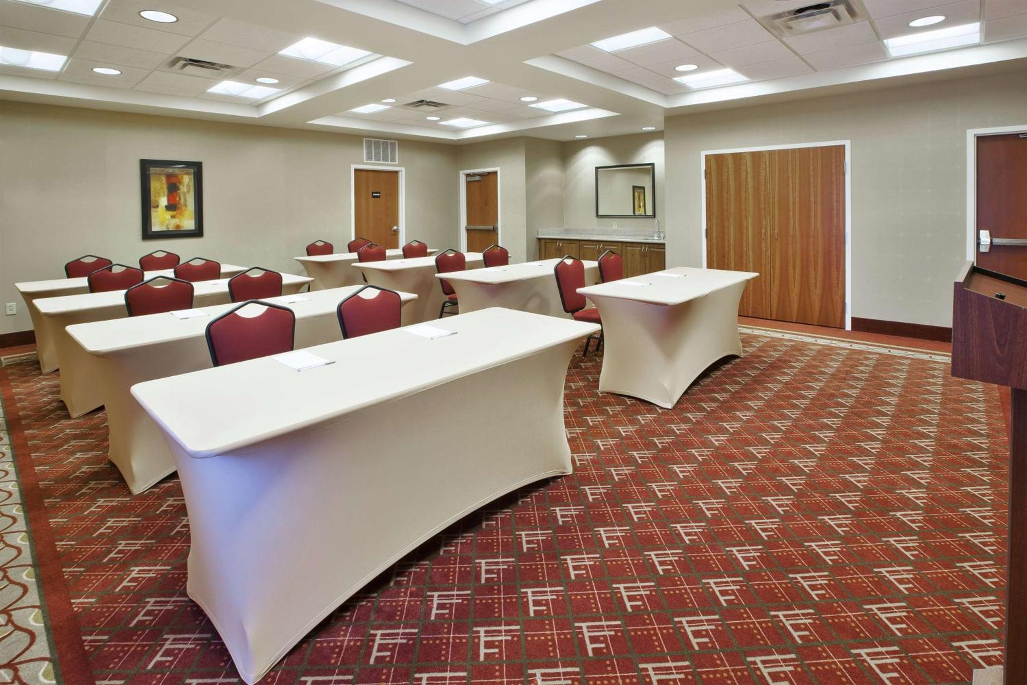 Hampton Inn & Suites Plattsburgh Exteriör bild
