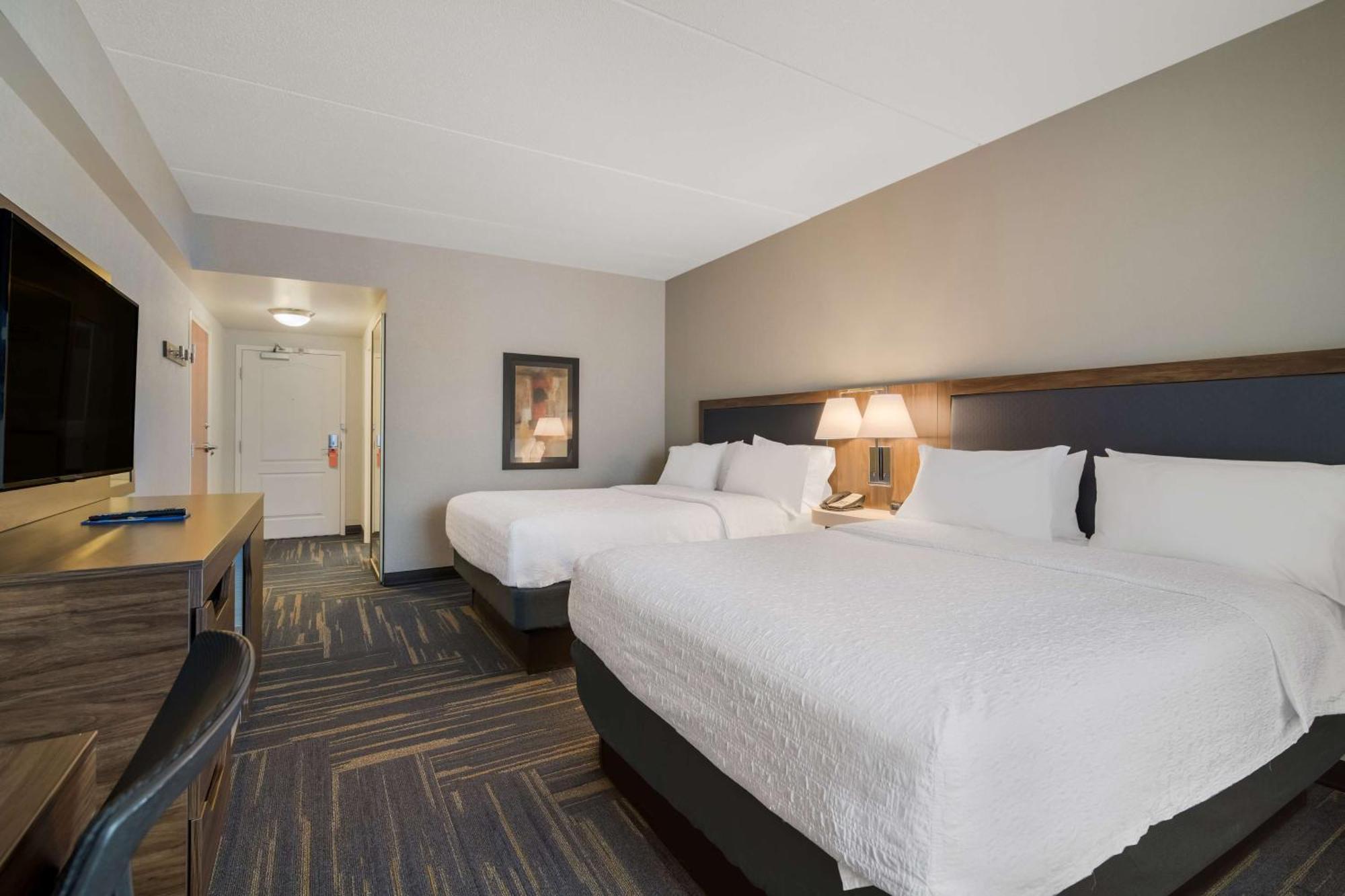 Hampton Inn & Suites Plattsburgh Exteriör bild
