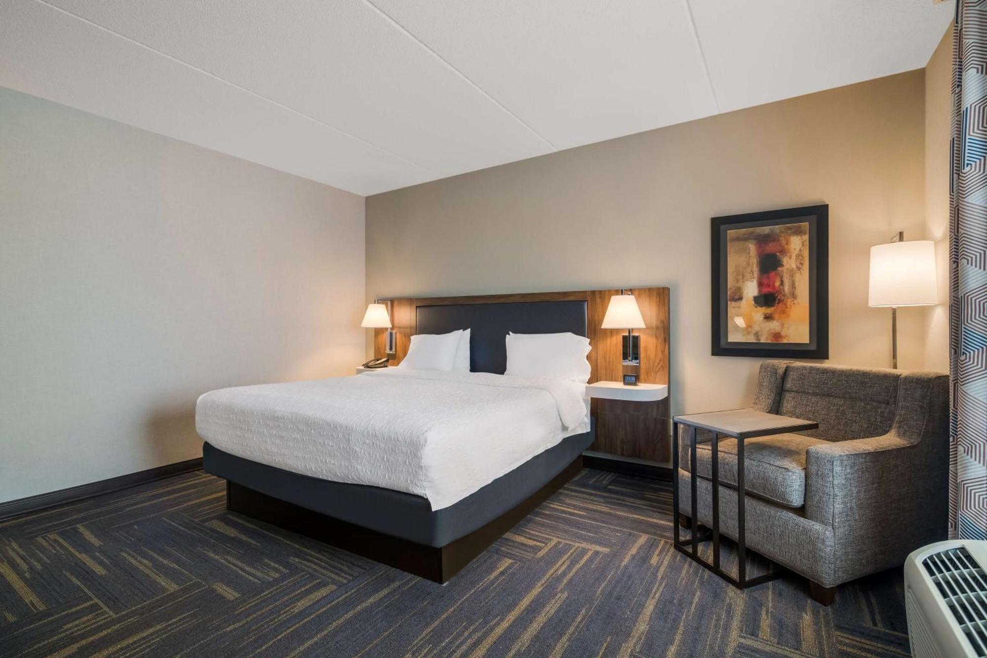 Hampton Inn & Suites Plattsburgh Exteriör bild