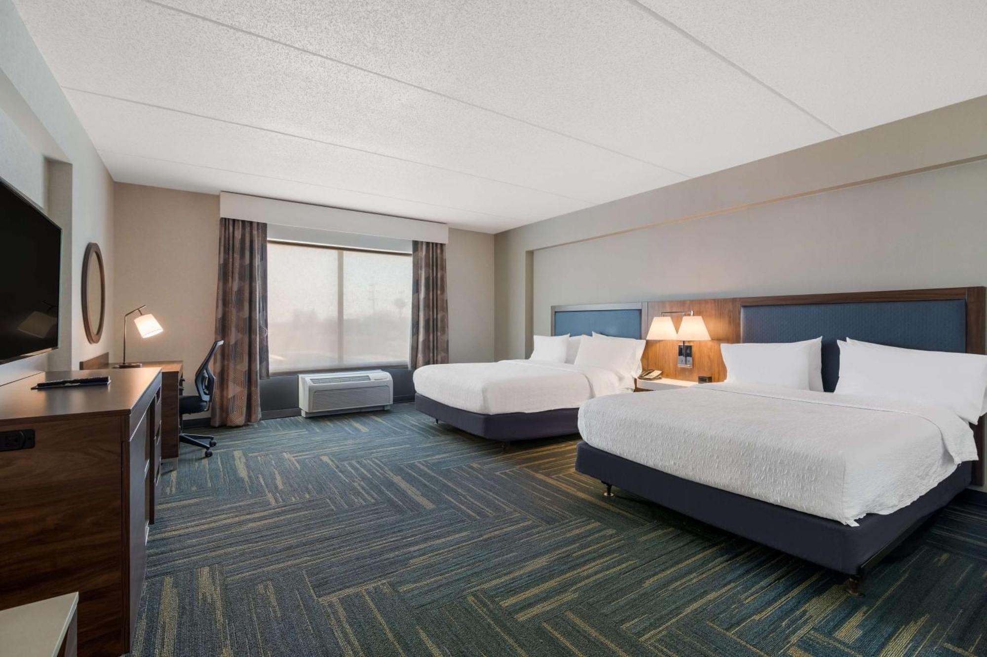 Hampton Inn & Suites Plattsburgh Exteriör bild