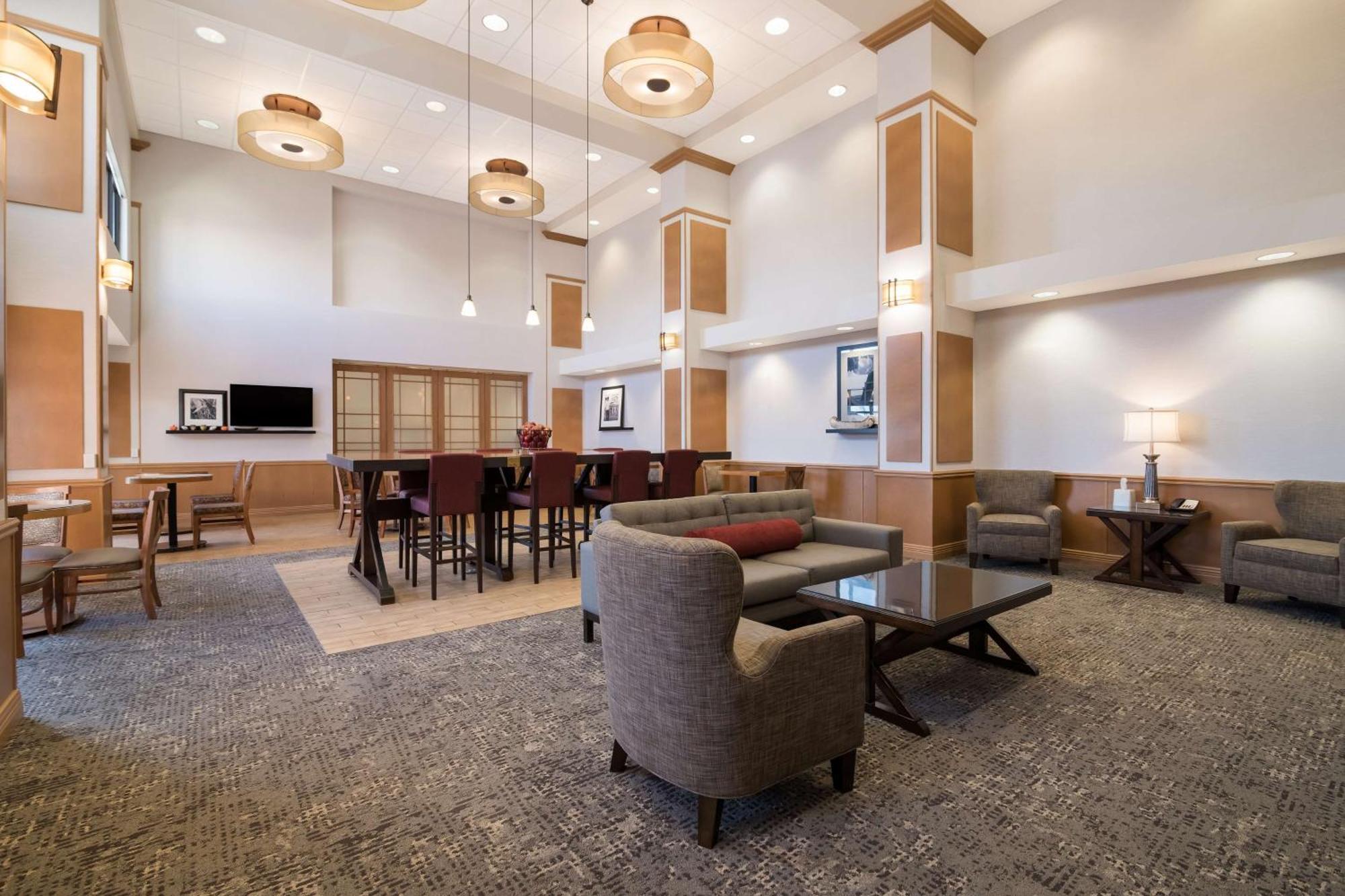 Hampton Inn & Suites Plattsburgh Exteriör bild